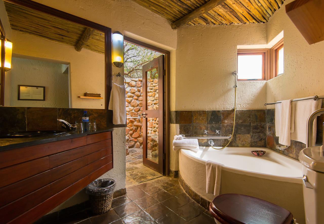 Tau Game Lodge Madikwe Vadrezervátum Kültér fotó