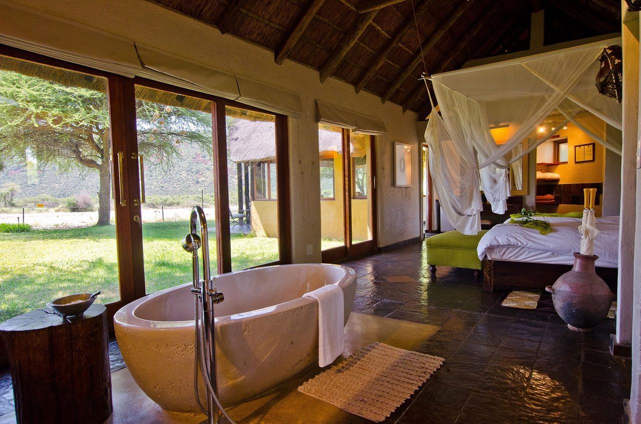 Tau Game Lodge Madikwe Vadrezervátum Kültér fotó