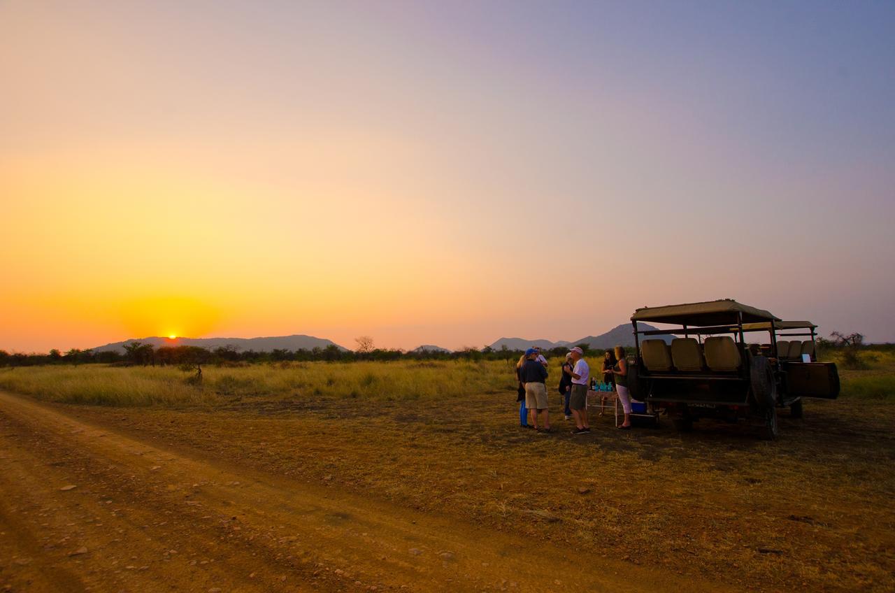 Tau Game Lodge Madikwe Vadrezervátum Kültér fotó